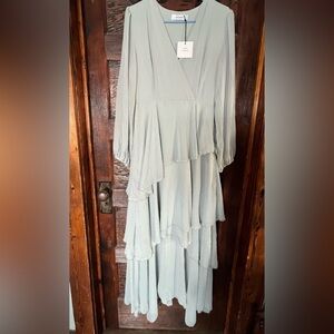 NWT Whyte Valentyne chandelier chiffon dress sz 12
